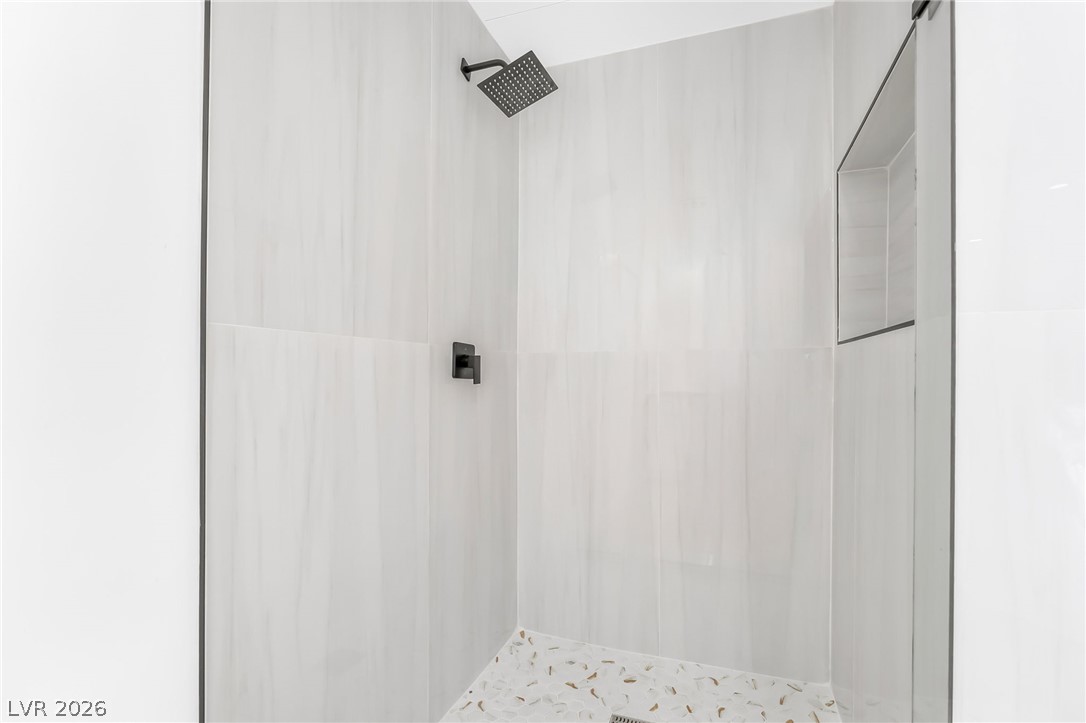 4684 Royal Ridge Way Property Photo 21