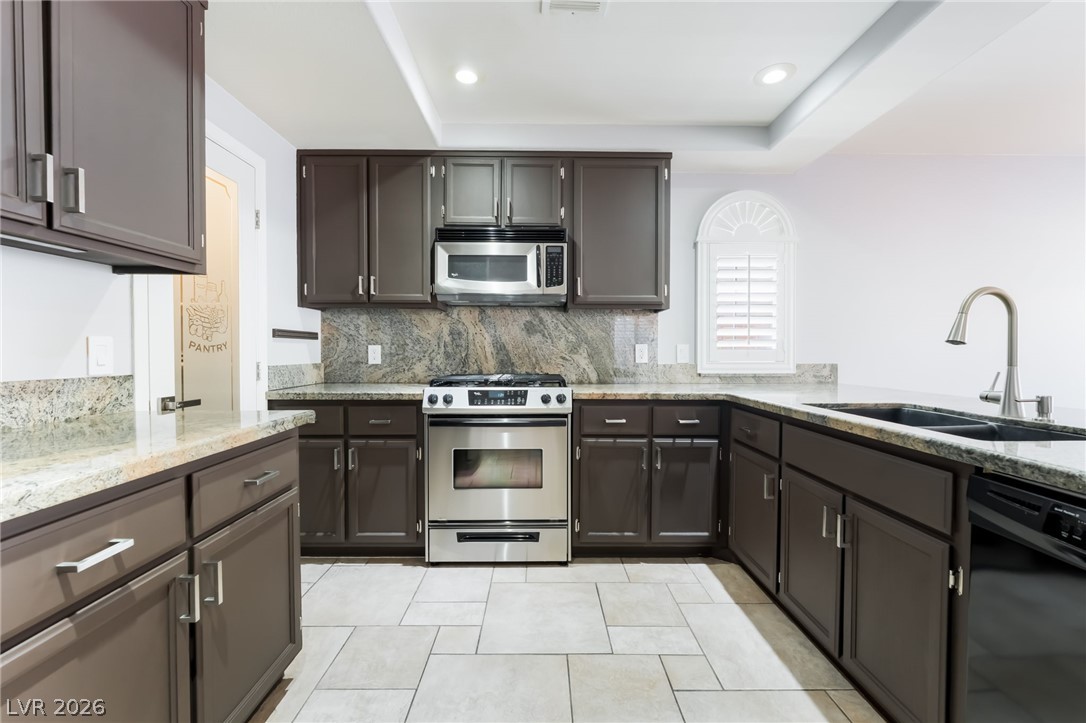 8232 Bermuda Beach Drive Property Photo 26