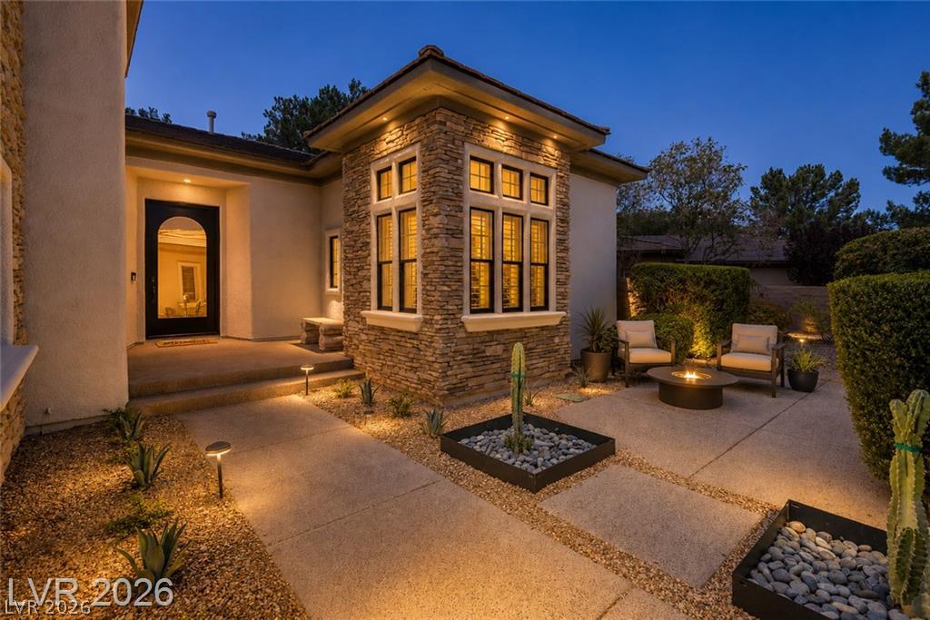 29 Desert Highlands Drive Property Photo 5