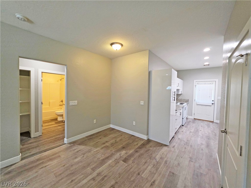 1121 Sixshooter Avenue 1 Property Photo 6