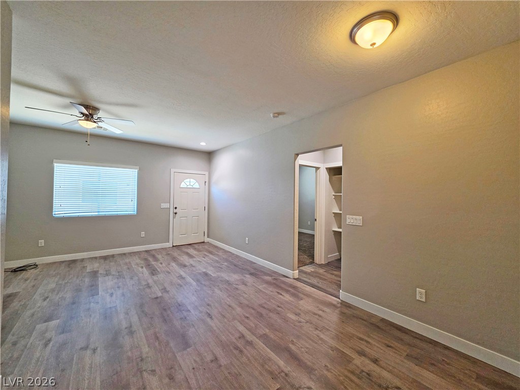 1121 Sixshooter Avenue 1 Property Photo 10