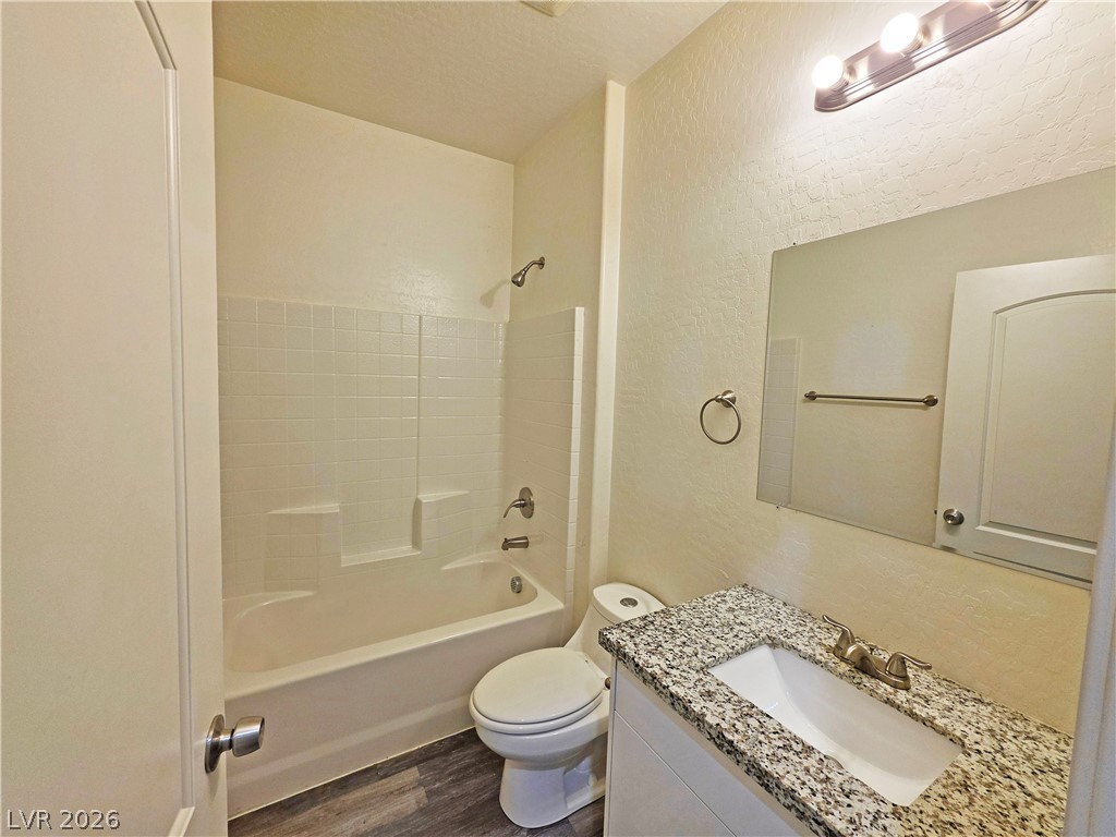 1121 Sixshooter Avenue 1 Property Photo 18