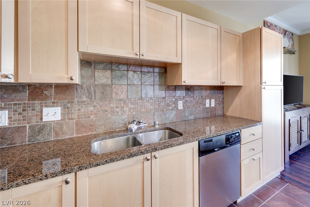 2455 West Serene Avenue 603 Property Photo 15