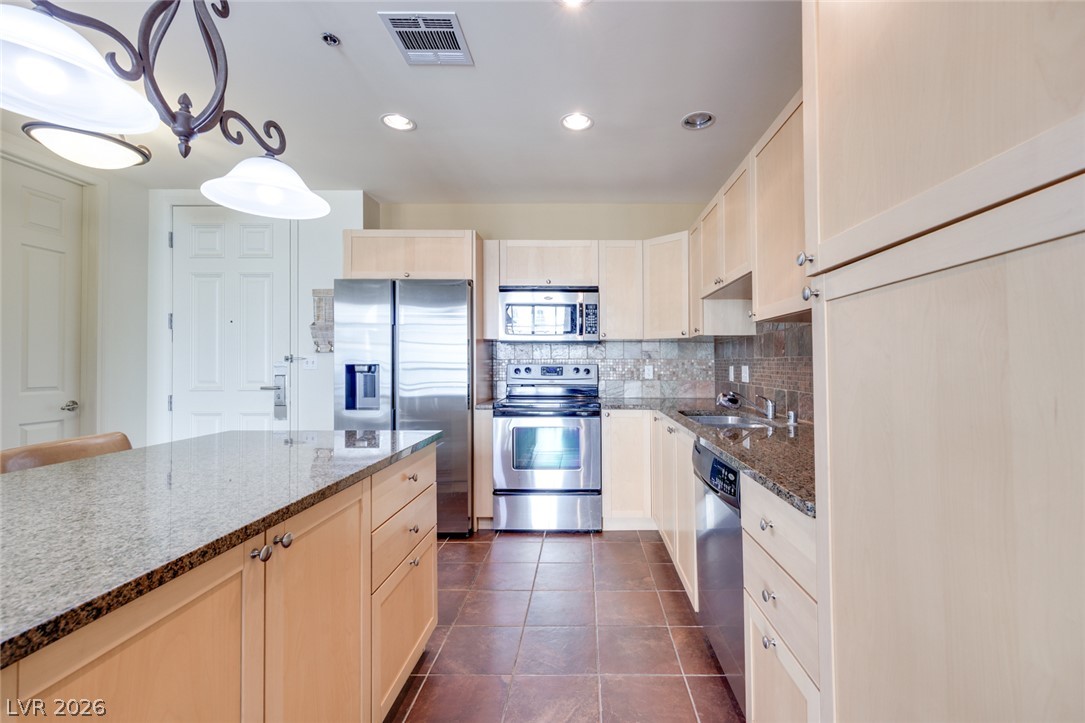 2455 West Serene Avenue 603 Property Photo 17