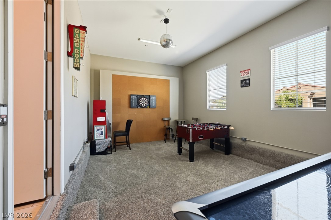 689 Corelli Cove Street Property Photo 37