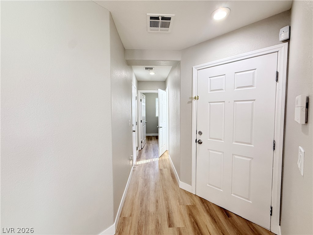 6534 Mocha Brown Court Property Photo 8