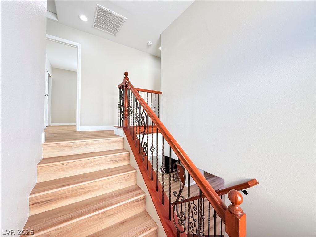 6534 Mocha Brown Court Property Photo 9