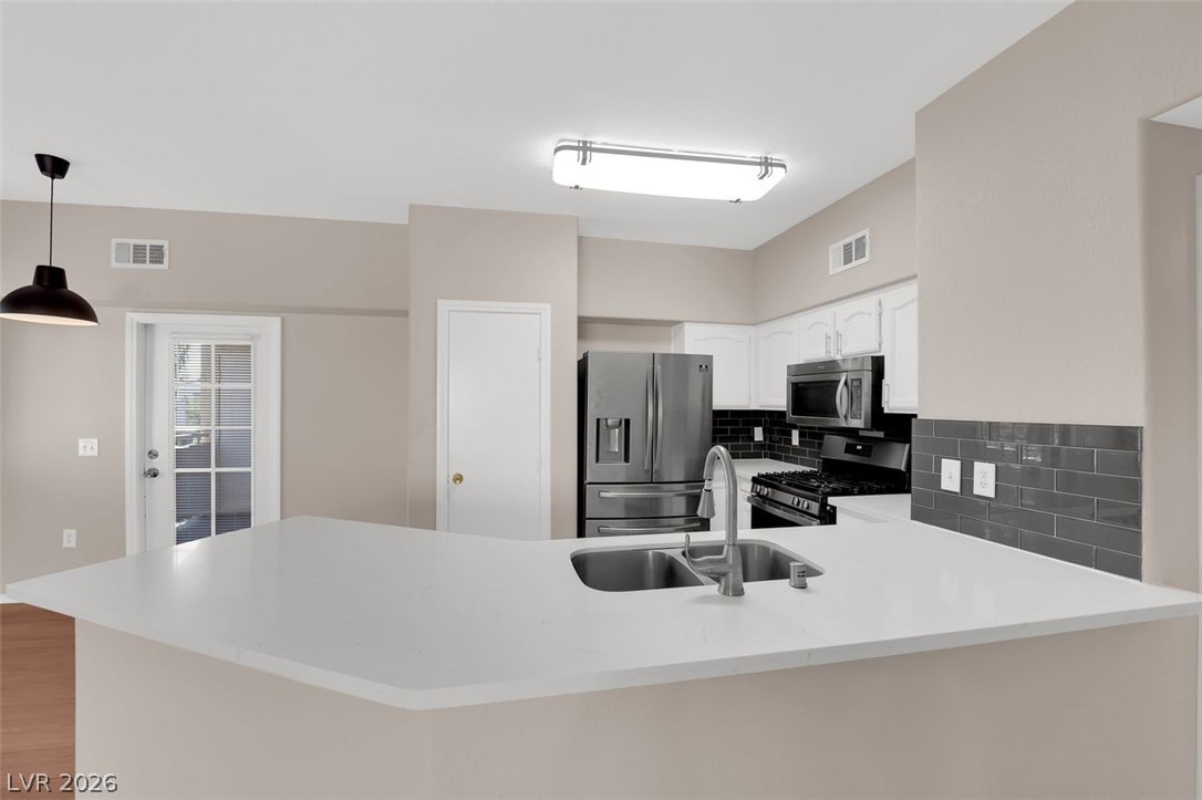 3400 Cabana Drive 2106 Property Photo 16
