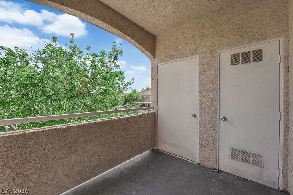 3400 Cabana Drive 2106 Property Photo 18