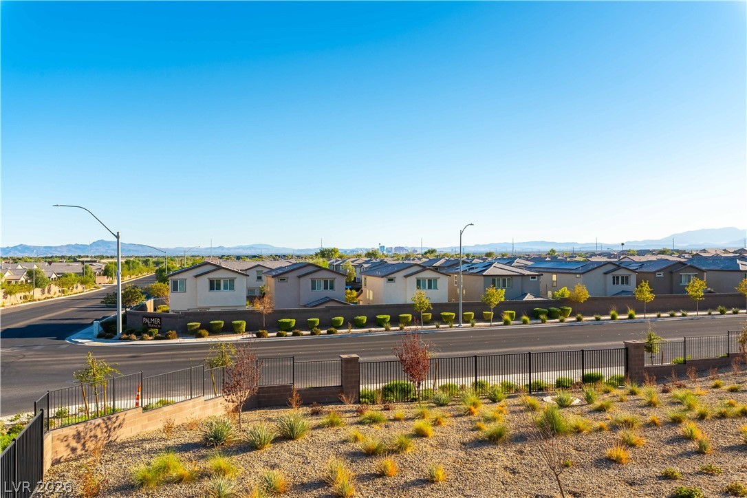 2941 Dusty Yellow Court Property Photo 23