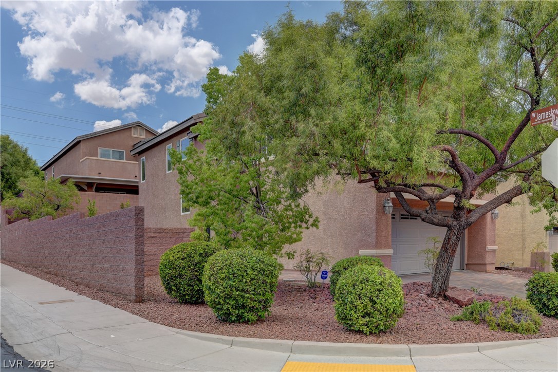 7319 Brisbane Hills Street Property Photo 3