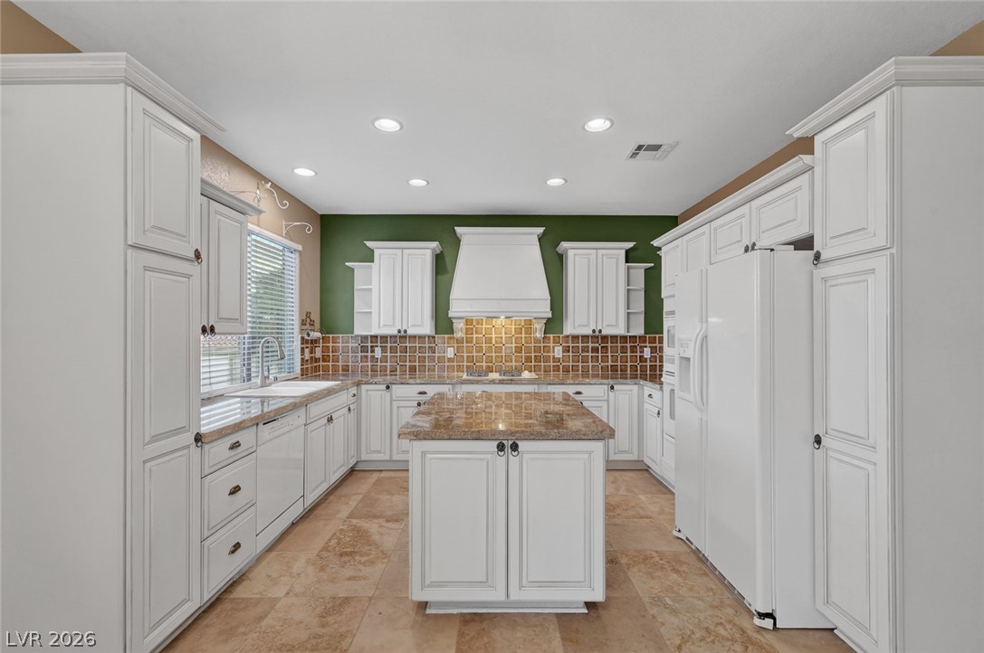 11821 Luna Del Mar Lane Property Photo 14