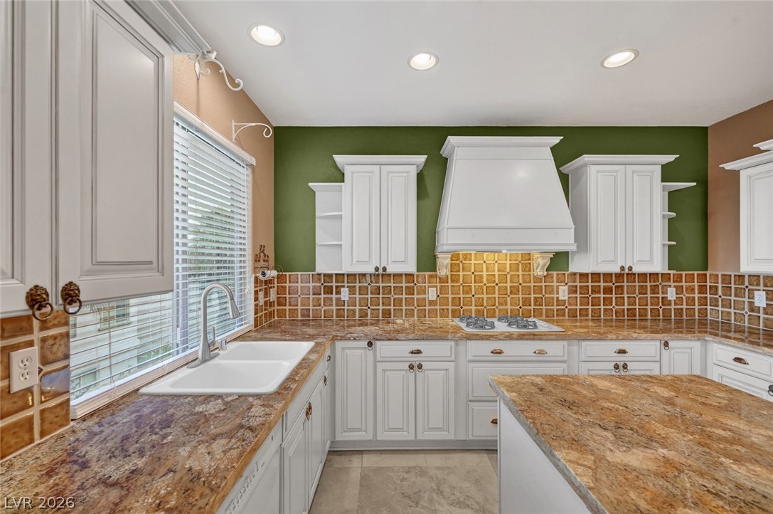 11821 Luna Del Mar Lane Property Photo 16