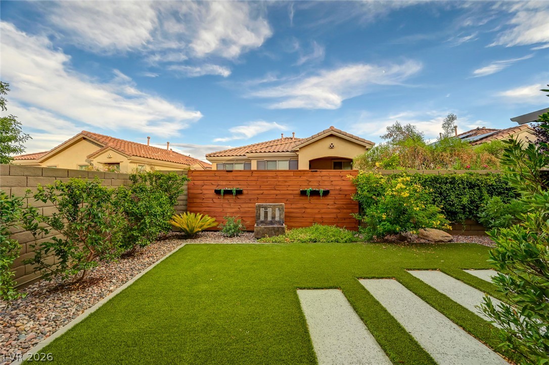 11821 Luna Del Mar Lane Property Photo 52
