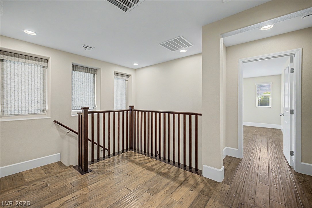 5485 Bristol Grove Lane Property Photo 9