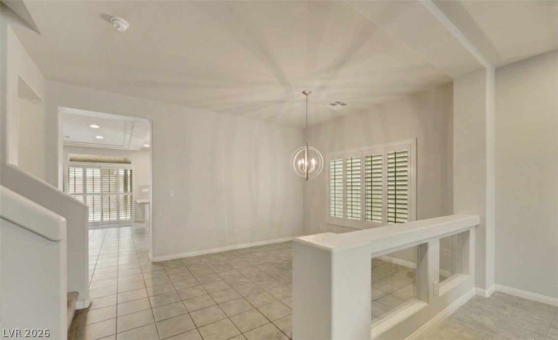 8176 Duncan Peak Court Property Photo 4