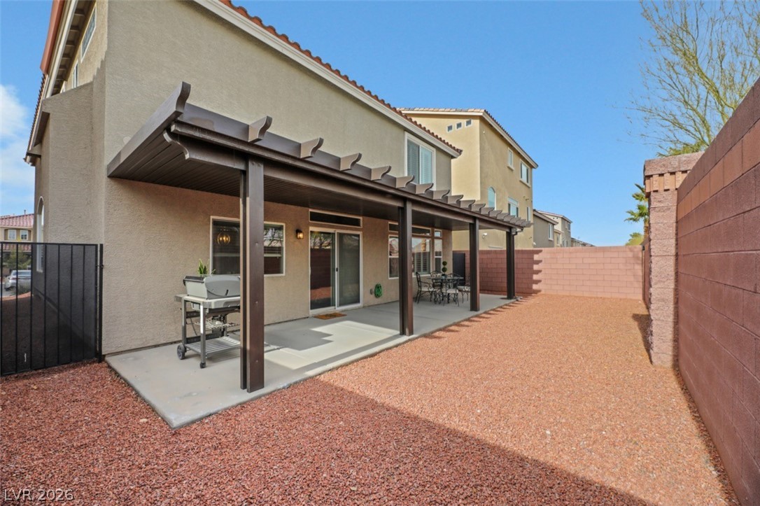 8176 Duncan Peak Court Property Photo 37