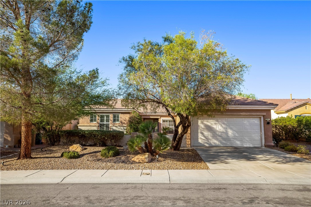 2562 Grandville Avenue Property Photo 2