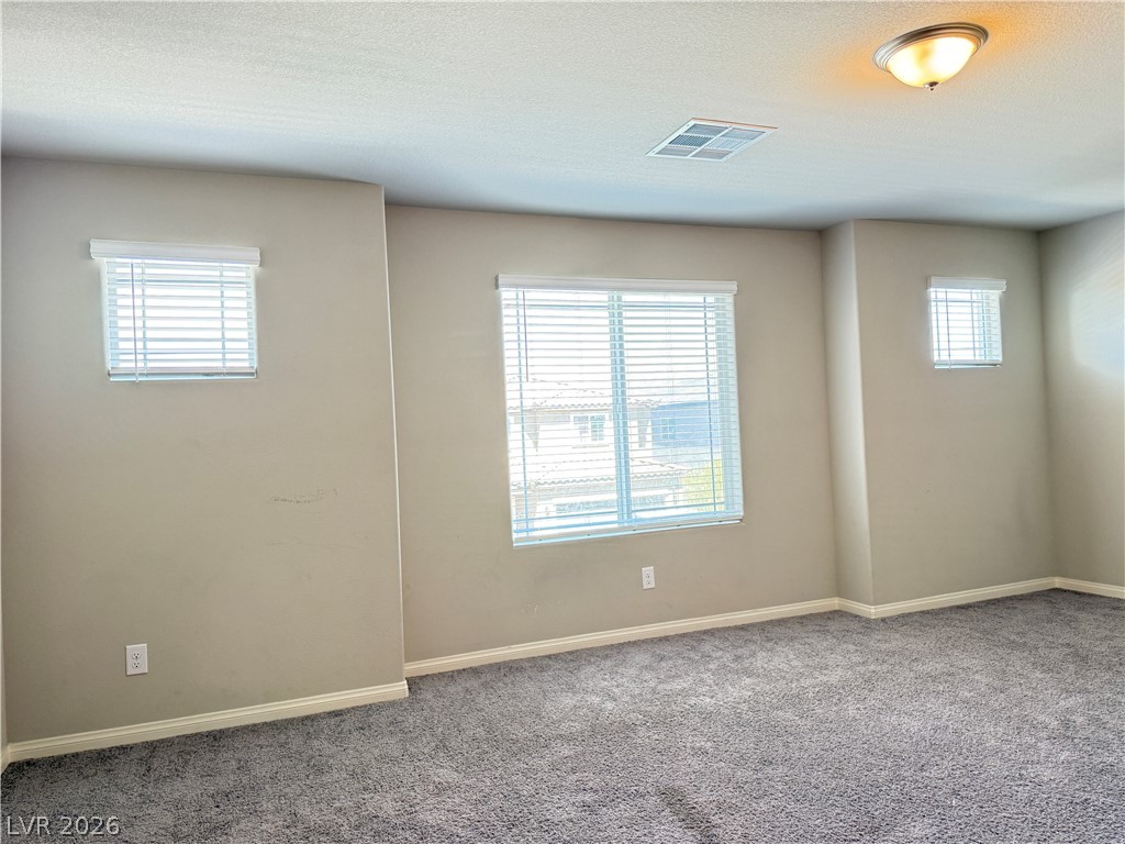 3807 Andorian Avenue Property Photo 14