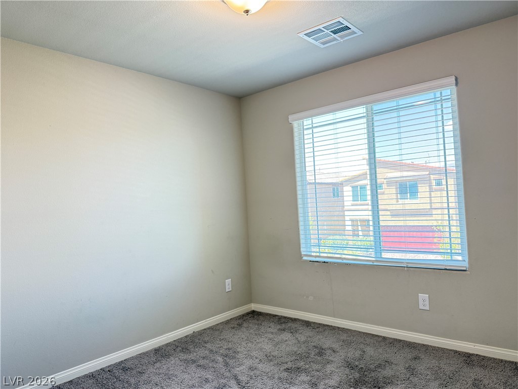 3807 Andorian Avenue Property Photo 16