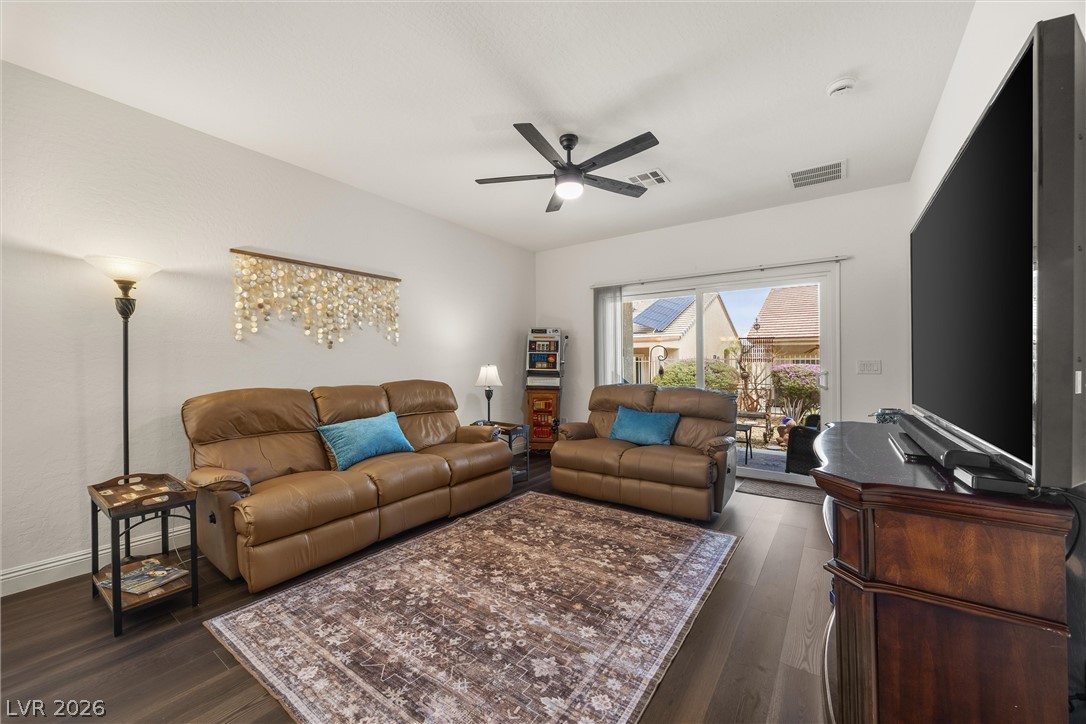 7940 Fantail Drive Property Photo 10