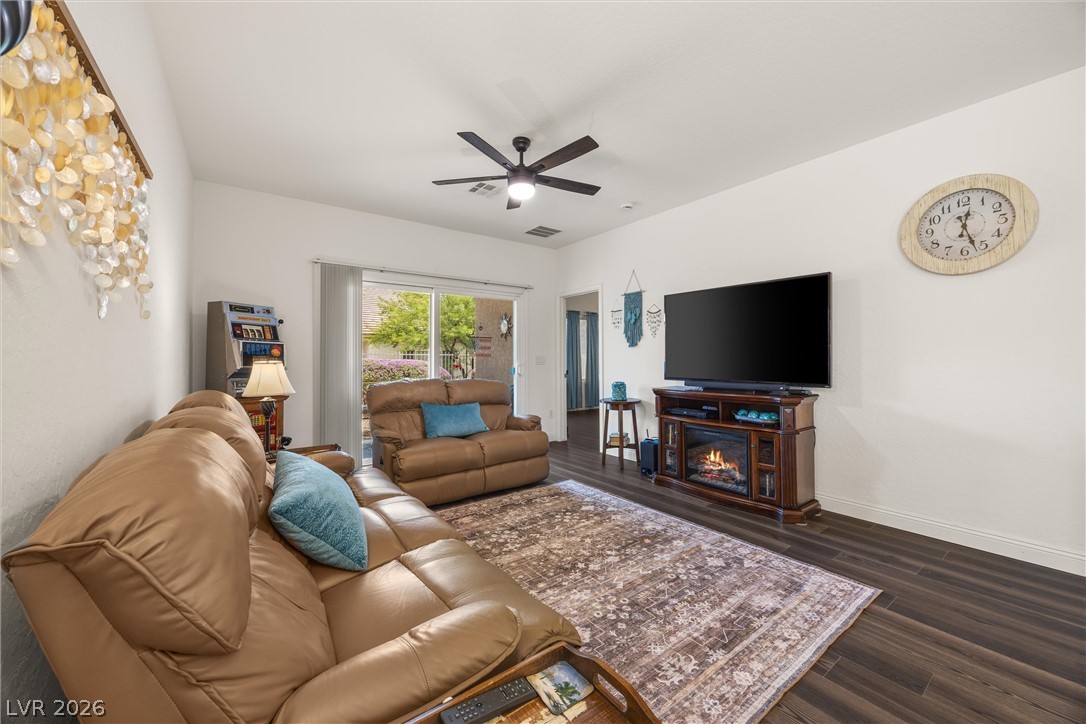 7940 Fantail Drive Property Photo 11