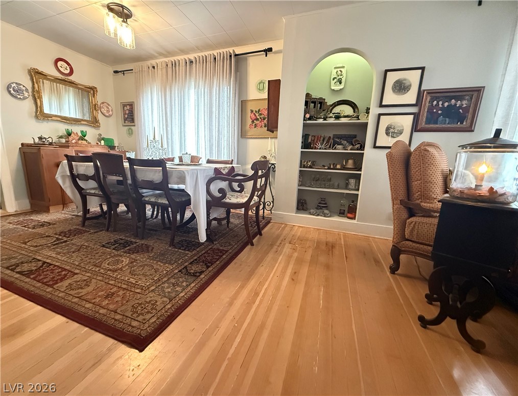 1001 Canyon Street Property Photo 6