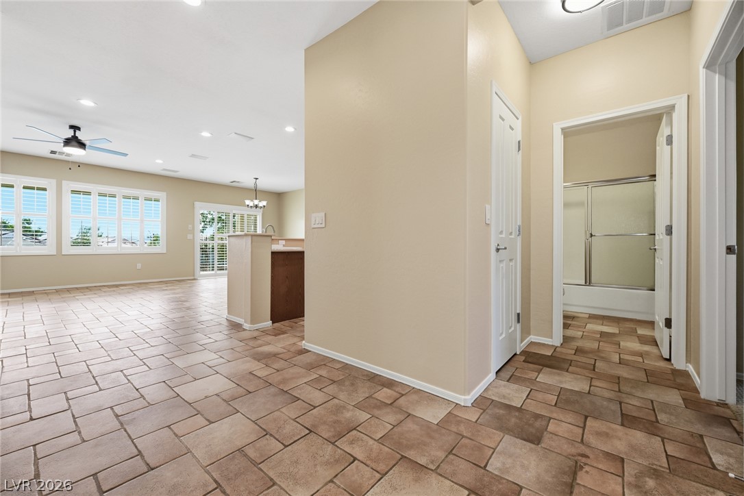 2559 Anani Road Property Photo 9
