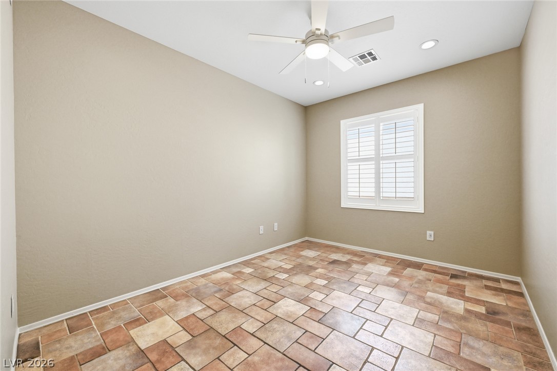 2559 Anani Road Property Photo 11