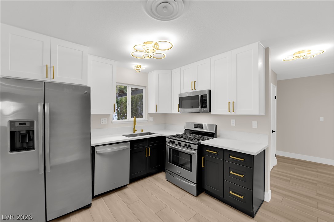 2109 Jansen Avenue Property Photo 6