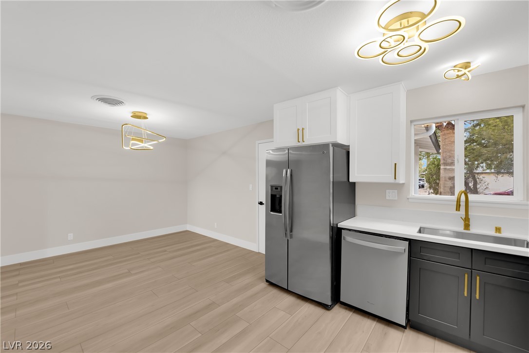 2109 Jansen Avenue Property Photo 8