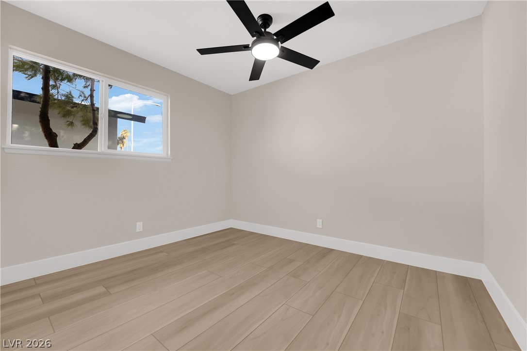 2109 Jansen Avenue Property Photo 23