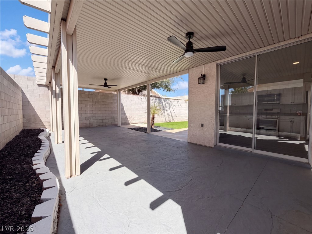 239 Ventana Heights Street Property Photo 17