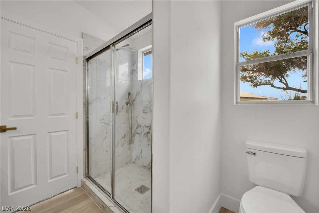 908 Sunnyfield Way Property Photo 13