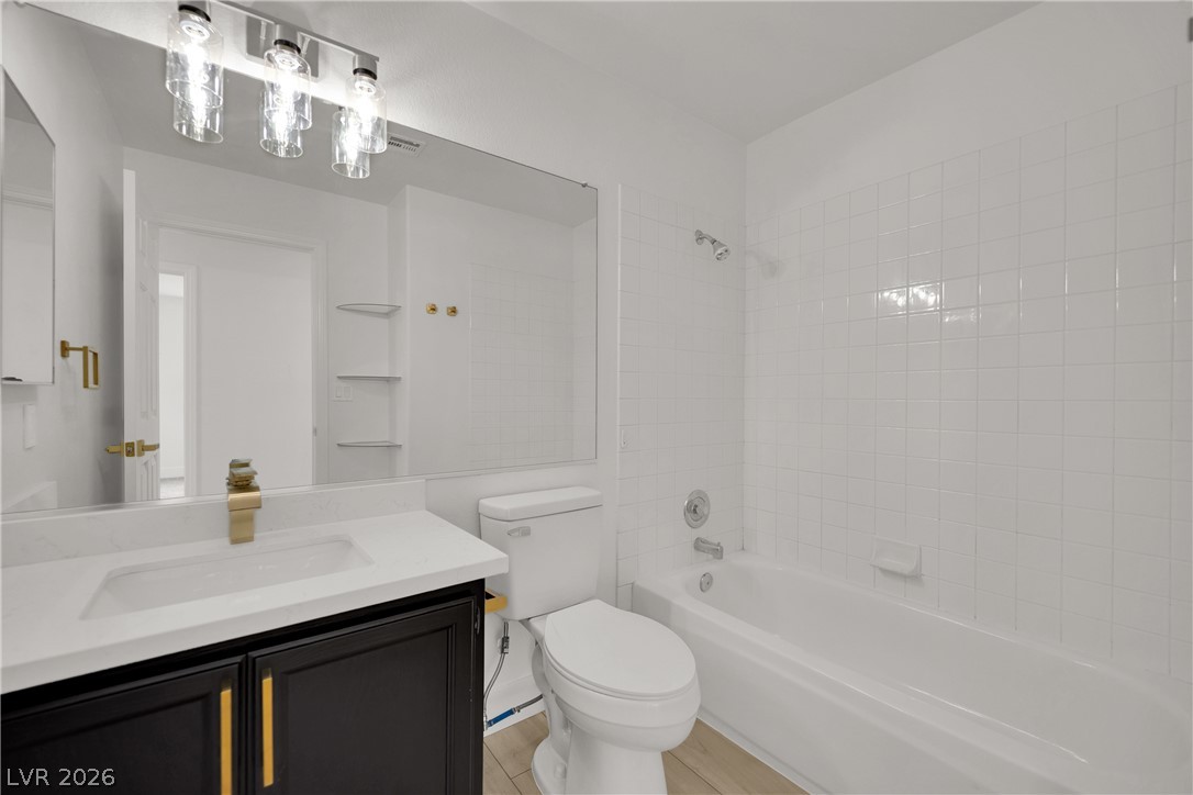 908 Sunnyfield Way Property Photo 18