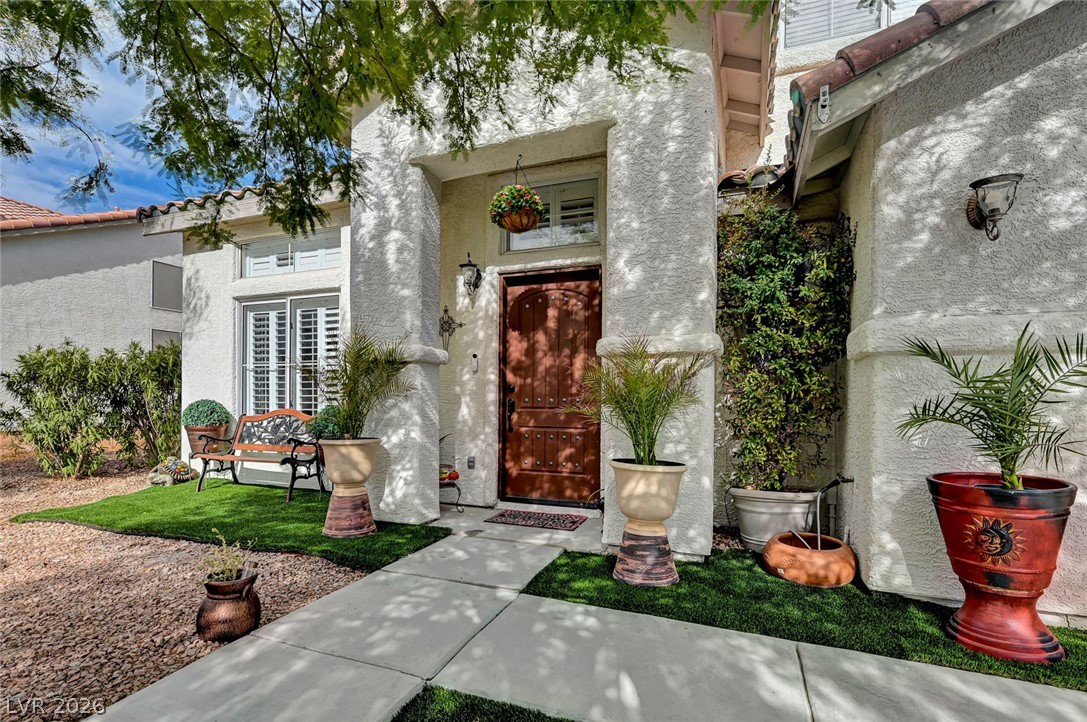 5926 Gingham Street Property Photo 2