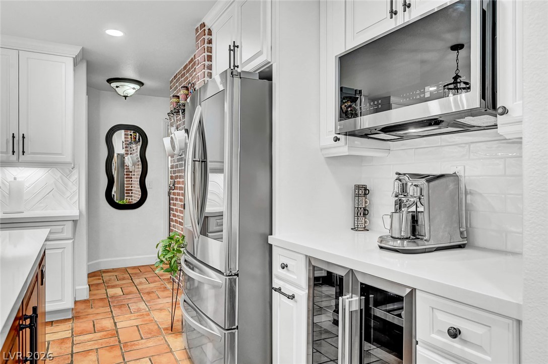 5926 Gingham Street Property Photo 26