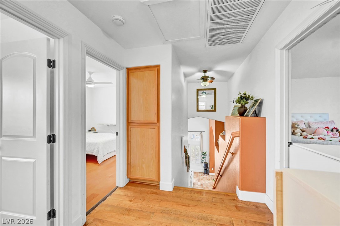 5926 Gingham Street Property Photo 34