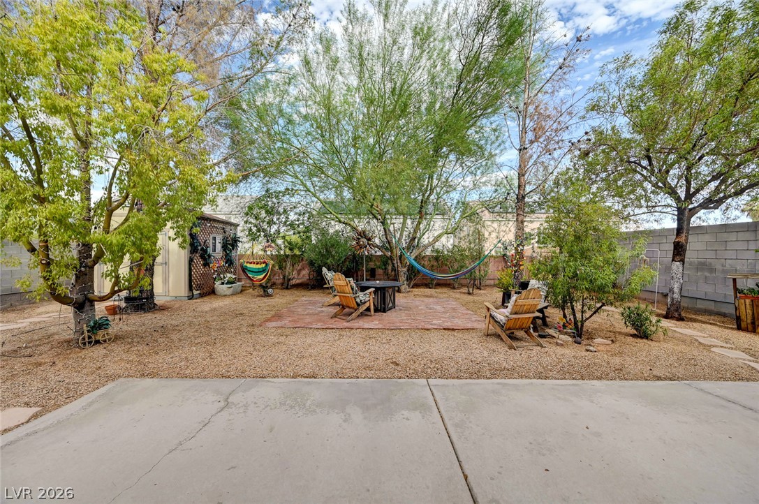 5926 Gingham Street Property Photo 48