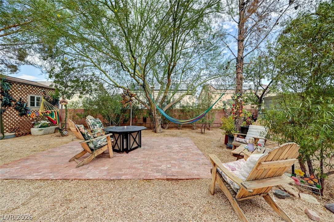 5926 Gingham Street Property Photo 53