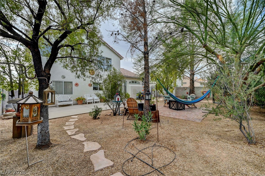 5926 Gingham Street Property Photo 54