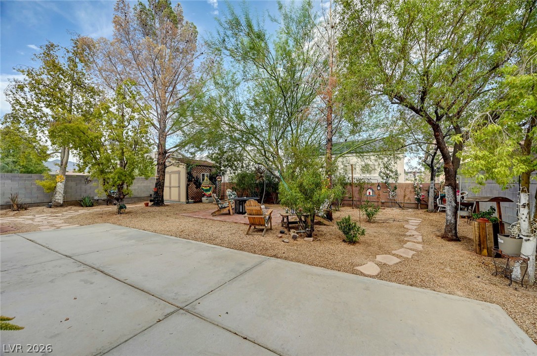 5926 Gingham Street Property Photo 56