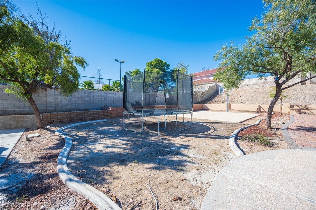 7100 King Solomons Court Property Photo 10