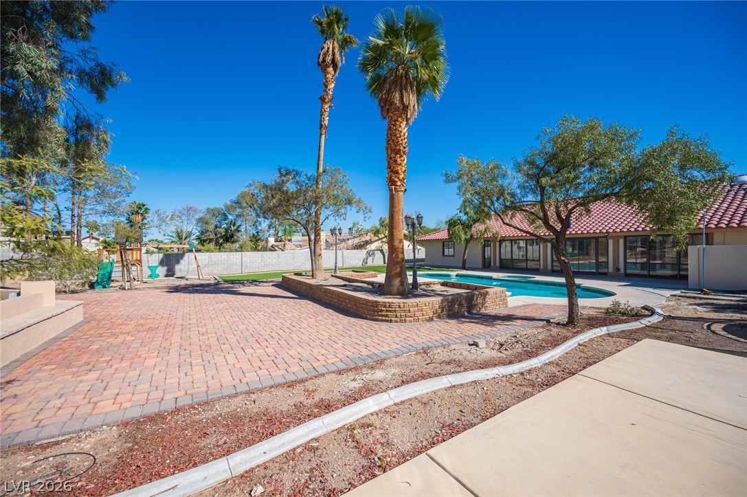 7100 King Solomons Court Property Photo 15