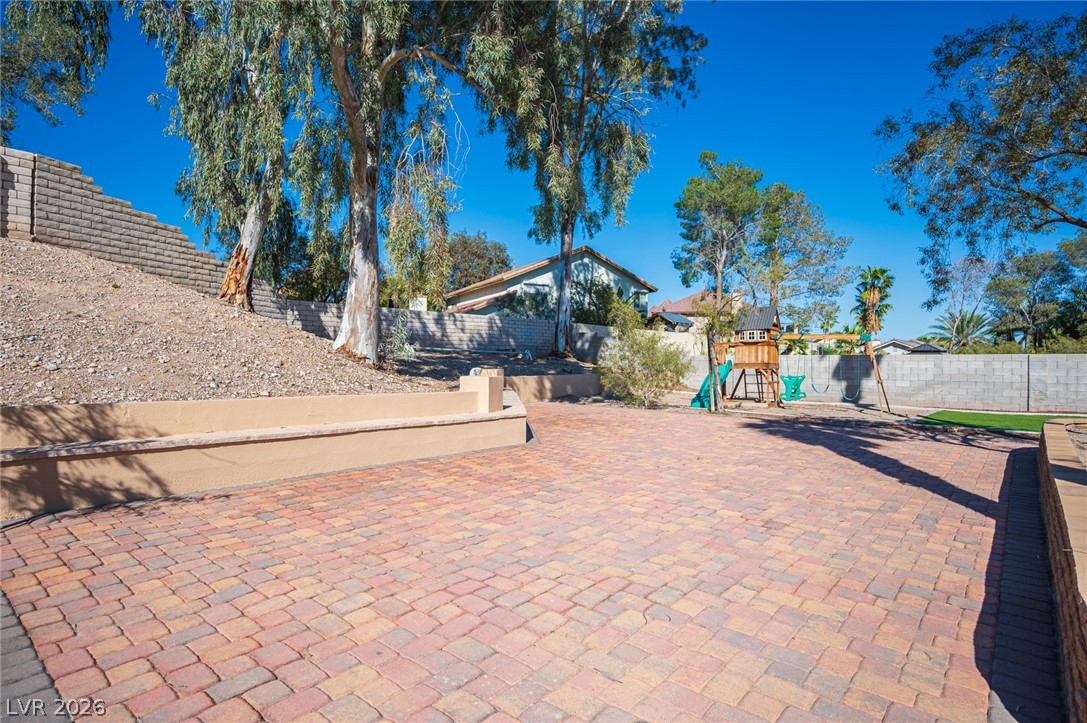 7100 King Solomons Court Property Photo 16