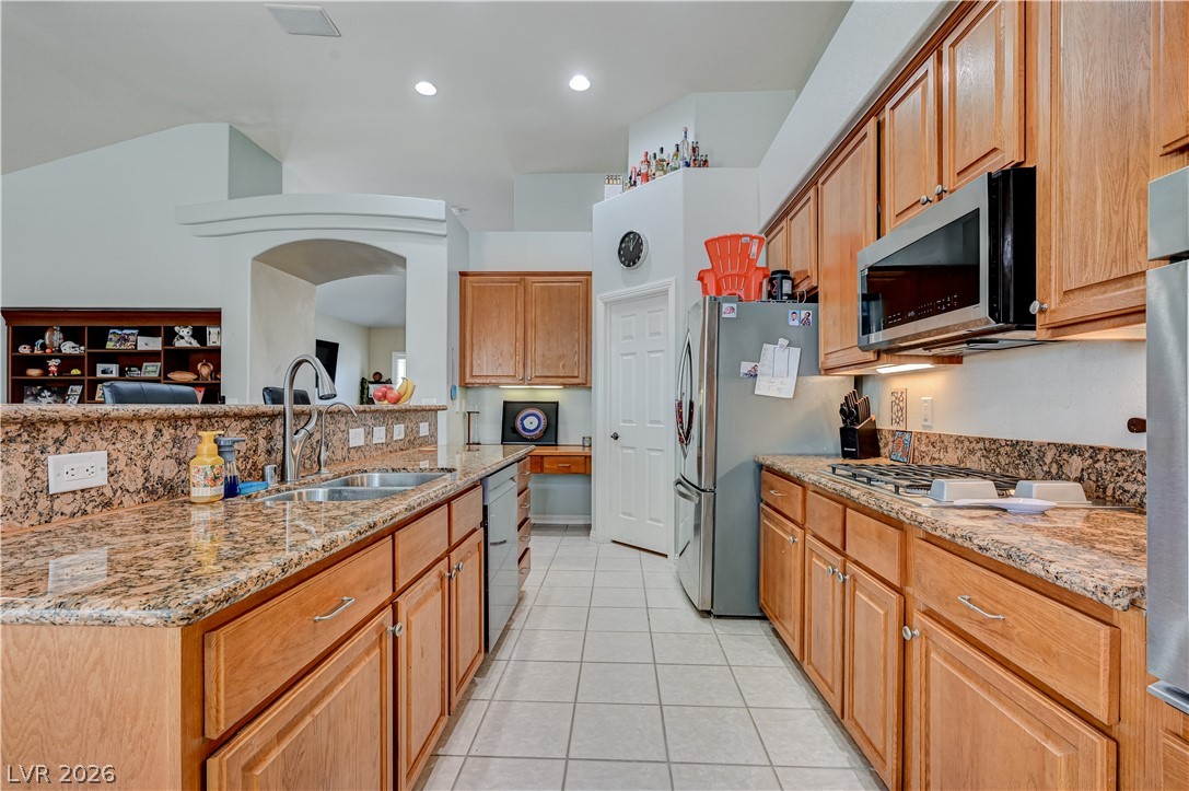 1353 Romanesca Drive Property Photo 15
