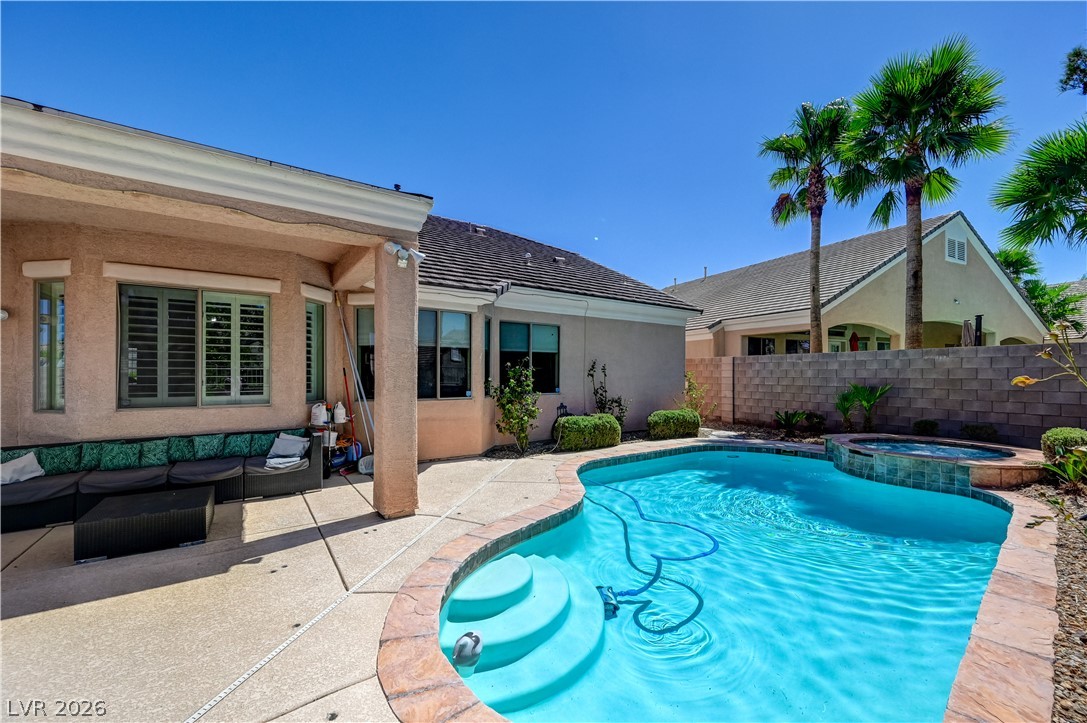 1353 Romanesca Drive Property Photo 37