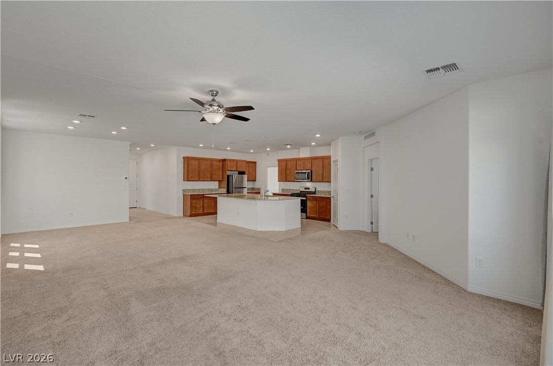 630 Great River Avenue Property Photo 10