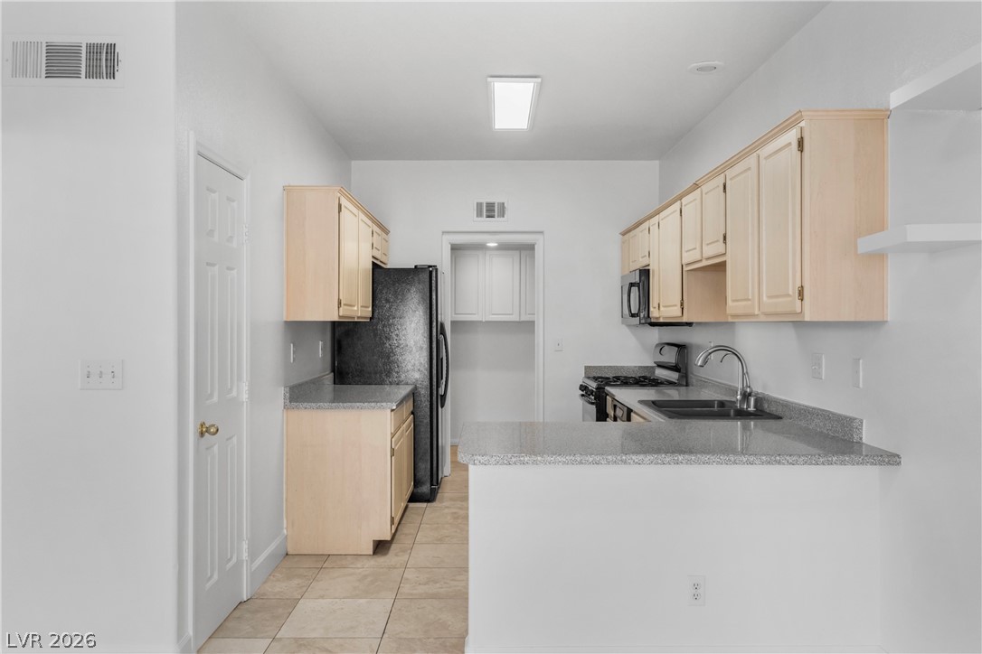 1633 Cave Spring Drive Property Photo 12