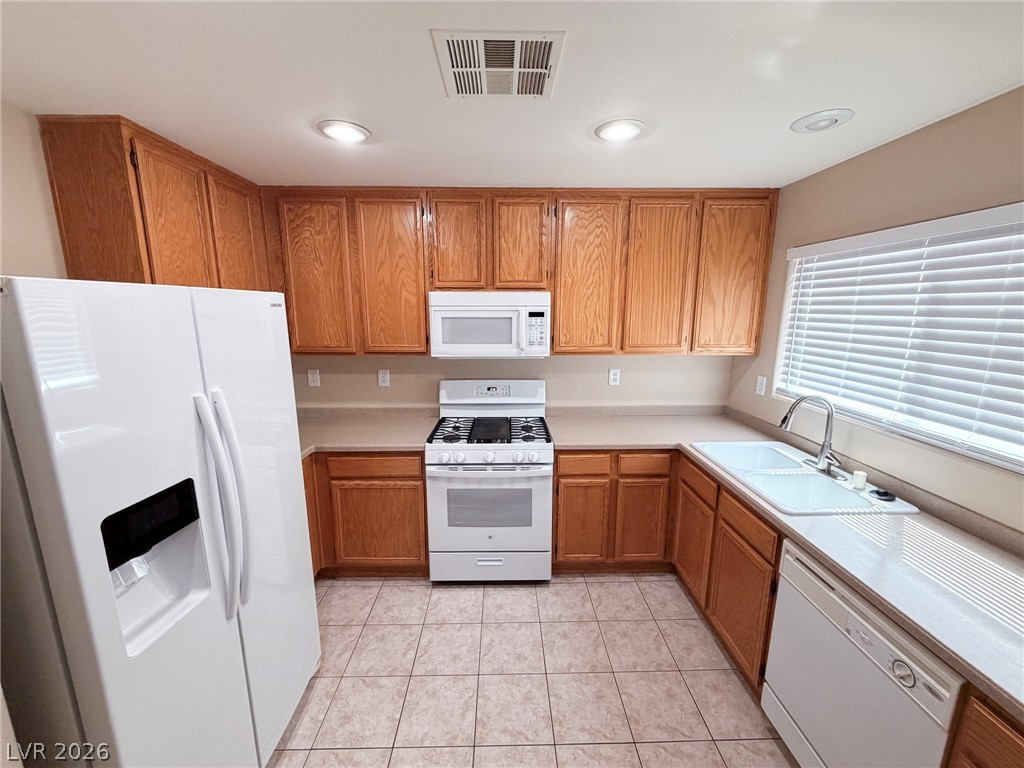 10263 Burning Bush Street Property Photo 4